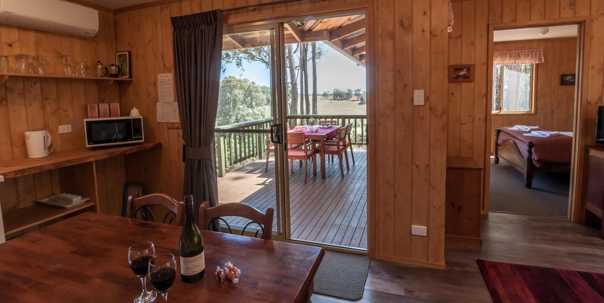 Balingup Heights Hilltop Forest Cottages Luaran gambar